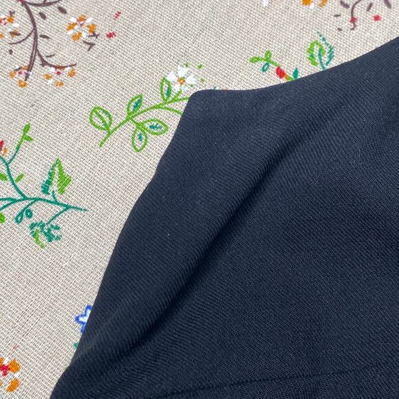 VTG Banana Republic Women's 100% Wool Shell Tank Vest Black Size M Academia - Picture 7 of 8